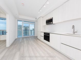 120 Broadway Ave #2114, Toronto, ON M4P 1V8
