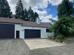 1319 NW Whipple Ave, Roseburg, OR 97471