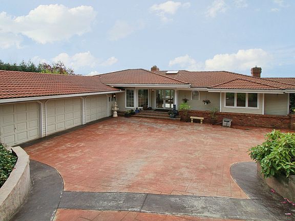 3rd image of 11818 84th Ave NE