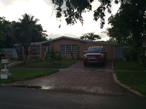 4th image of 18670 Lenaire Dr