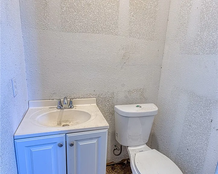 2937 Gollihar Rd #1 — Photo 34