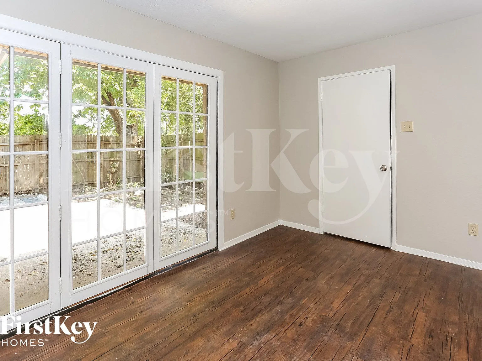 4 bed, 2.0 bath, 1848 sqft, $2,150 — Photo 4