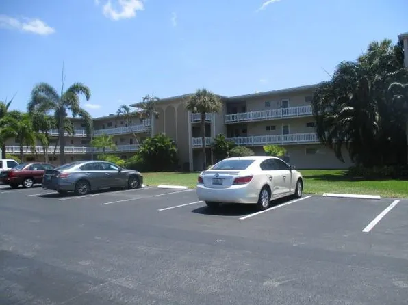 2855 Garden Drive #202, Lake Worth, FL 33461