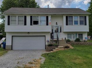 1500 Greening Dr, Akron, OH 44321