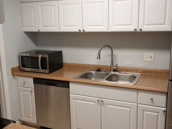 3rd image of 13385 Arbor Pointe Cir APT 104