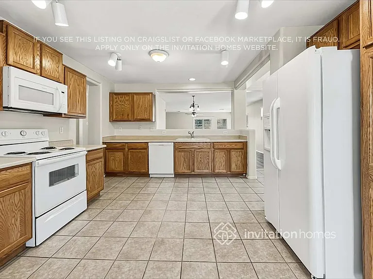 43893 W Cowpath Rd — Photo 9