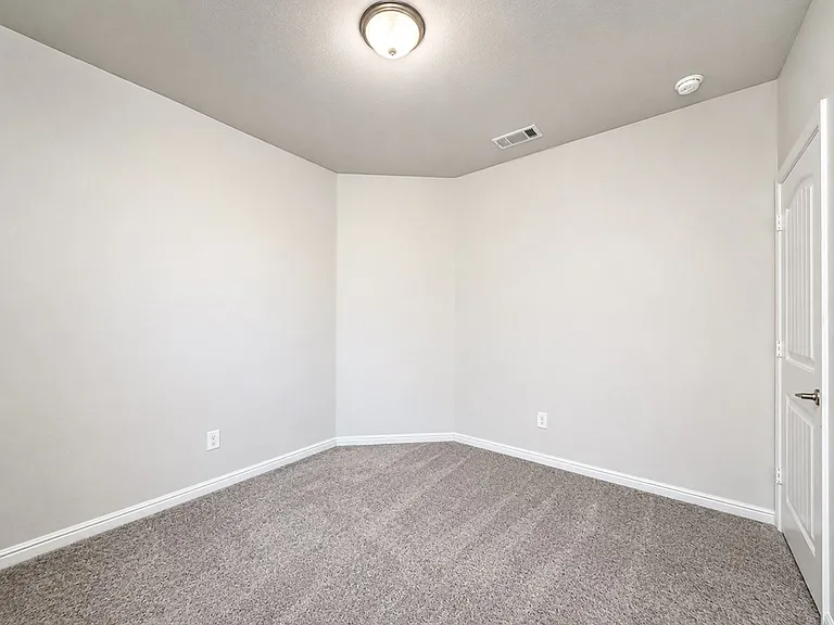 7103 Oconnor Rd — Photo 16