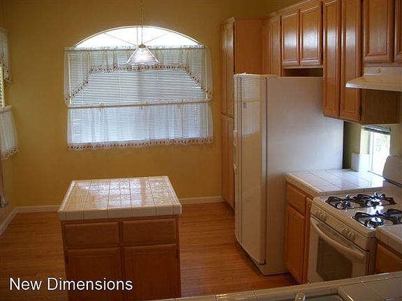 4th image of 7322 S Florentine Dr