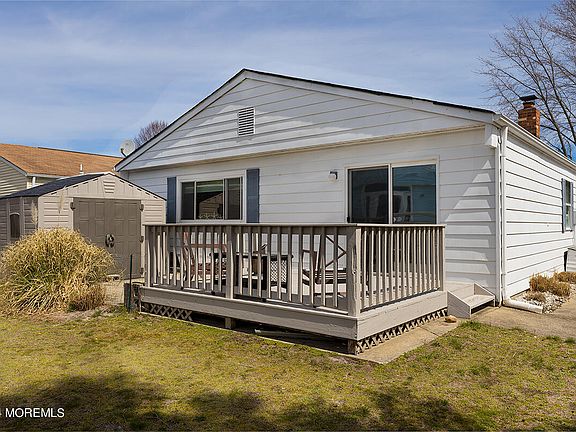 2nd image of 37 Santo Domingo Drive