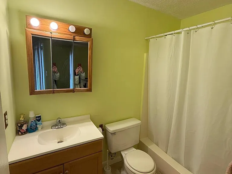 2000 Greens Blvd #18D — Photo 1