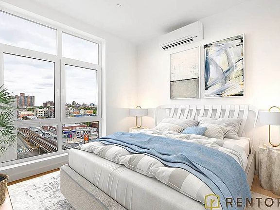 3rd image of 1875 Atlantic Ave #313P