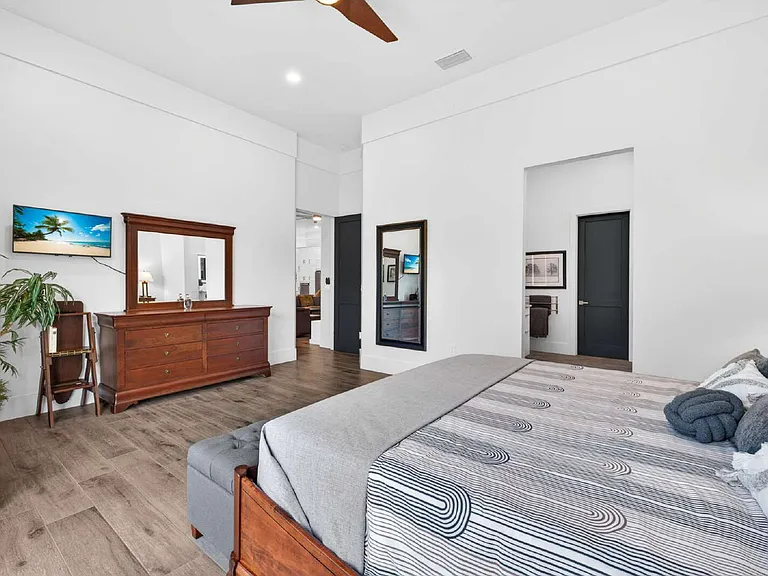 12289 Alamansa Ln — Photo 21