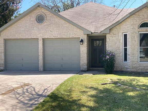 2nd image of 719 Cactus Bend Dr