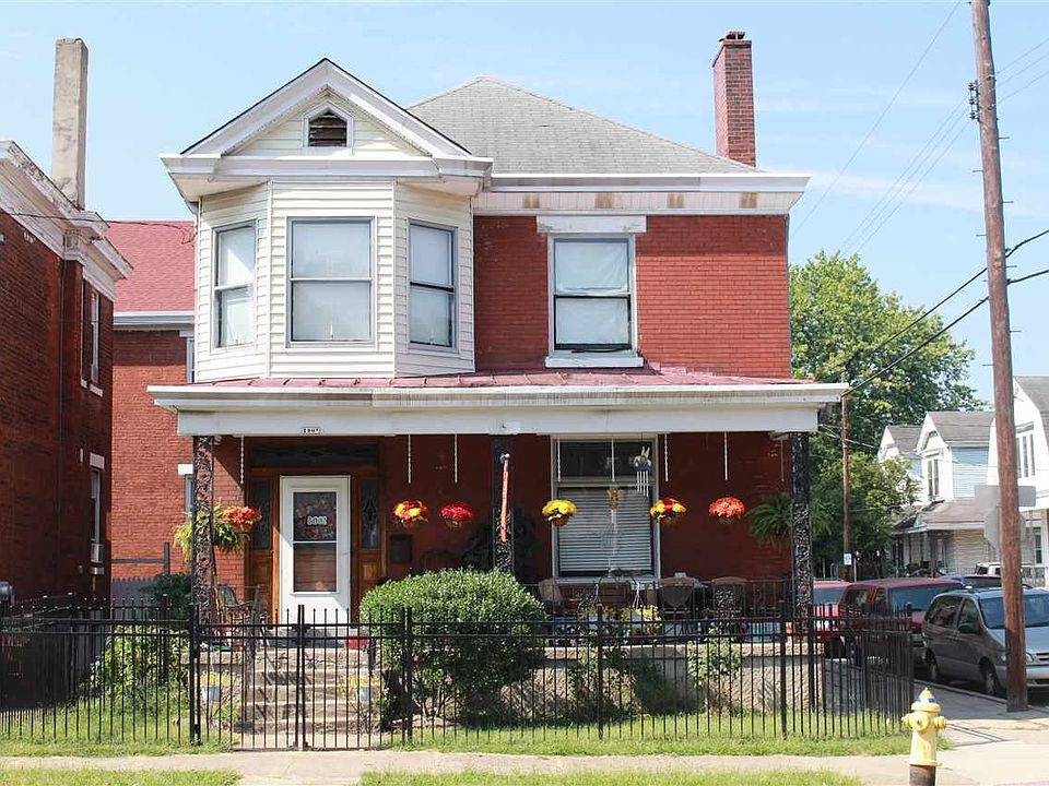 2nd image of 1901 Greenup St