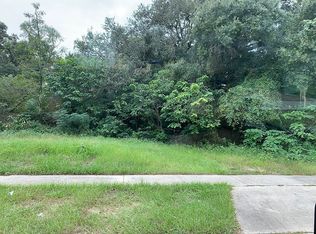 W 17th St, APOPKA, FL 32703