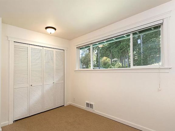 4th image of 6725 112th Ave NE #11068105