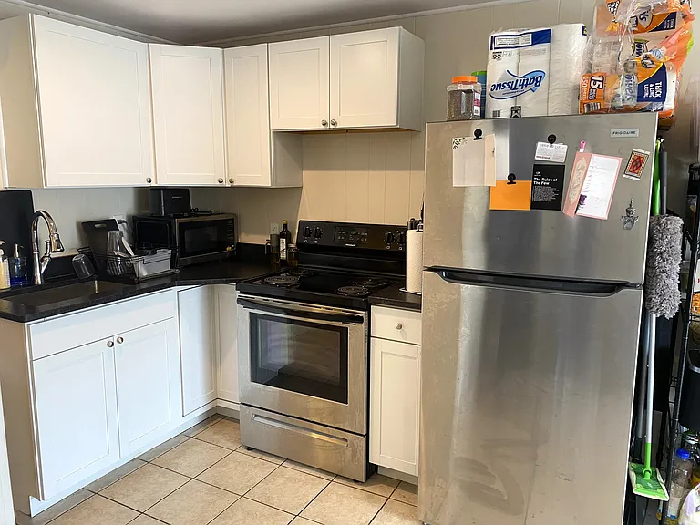 18 Imperial St #107 — Photo 3