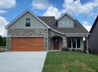 2310 Lena George Ln, Knoxville, TN 37931