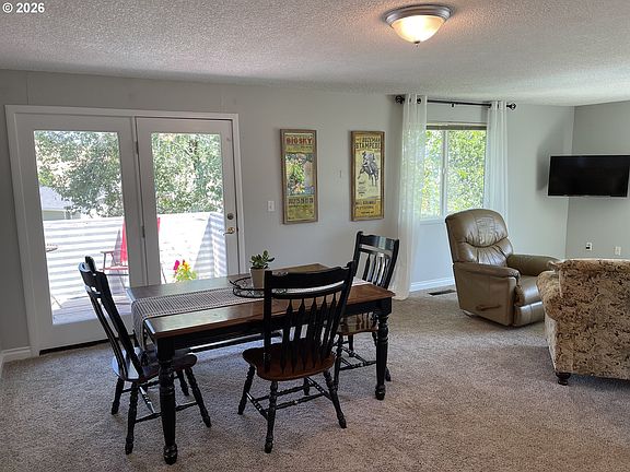 4th image of 704 NW 4th St