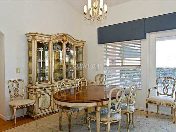 3rd image of 8908 Sandspring Dr