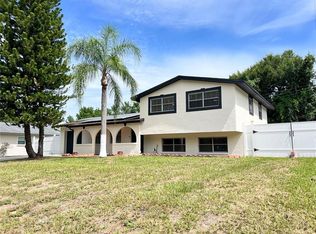 404 Elm Tree Ln, Brandon, FL 33510