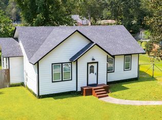 1010 Long St, Conroe, TX 77301