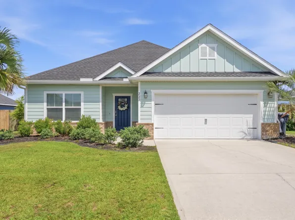 223 Partridge Ln, Freeport, FL 32439