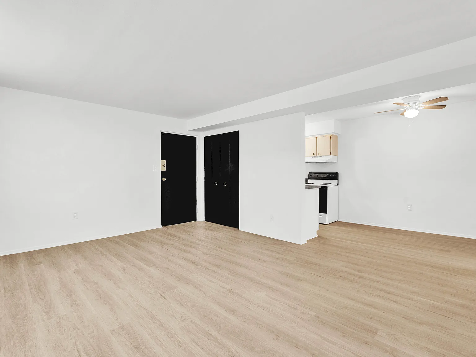 Corewell House Apartments — Photo 4