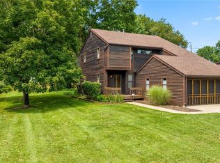 4005 Packard St, Parkersburg, WV 26104