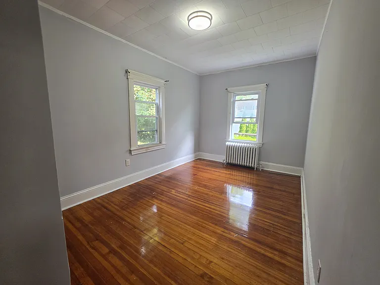 81 Waring Pl #1 — Photo 15