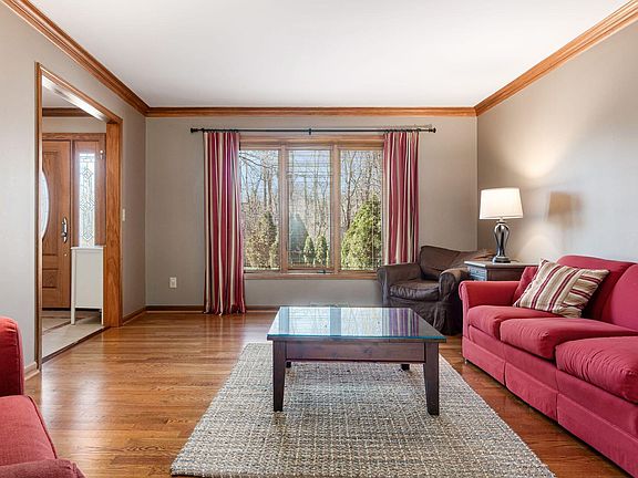 5th image of 5314 Hawthornden Ct