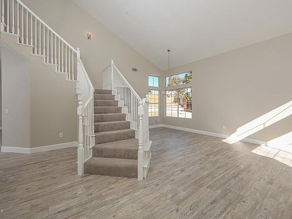 2nd image of 1138 Elsinor Ct