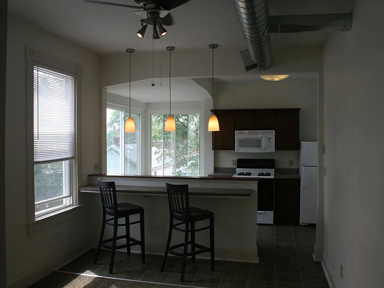 425 Southview Ave #2 — Photo 1