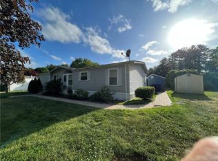 31 Woods Way, North Windham, CT 06256