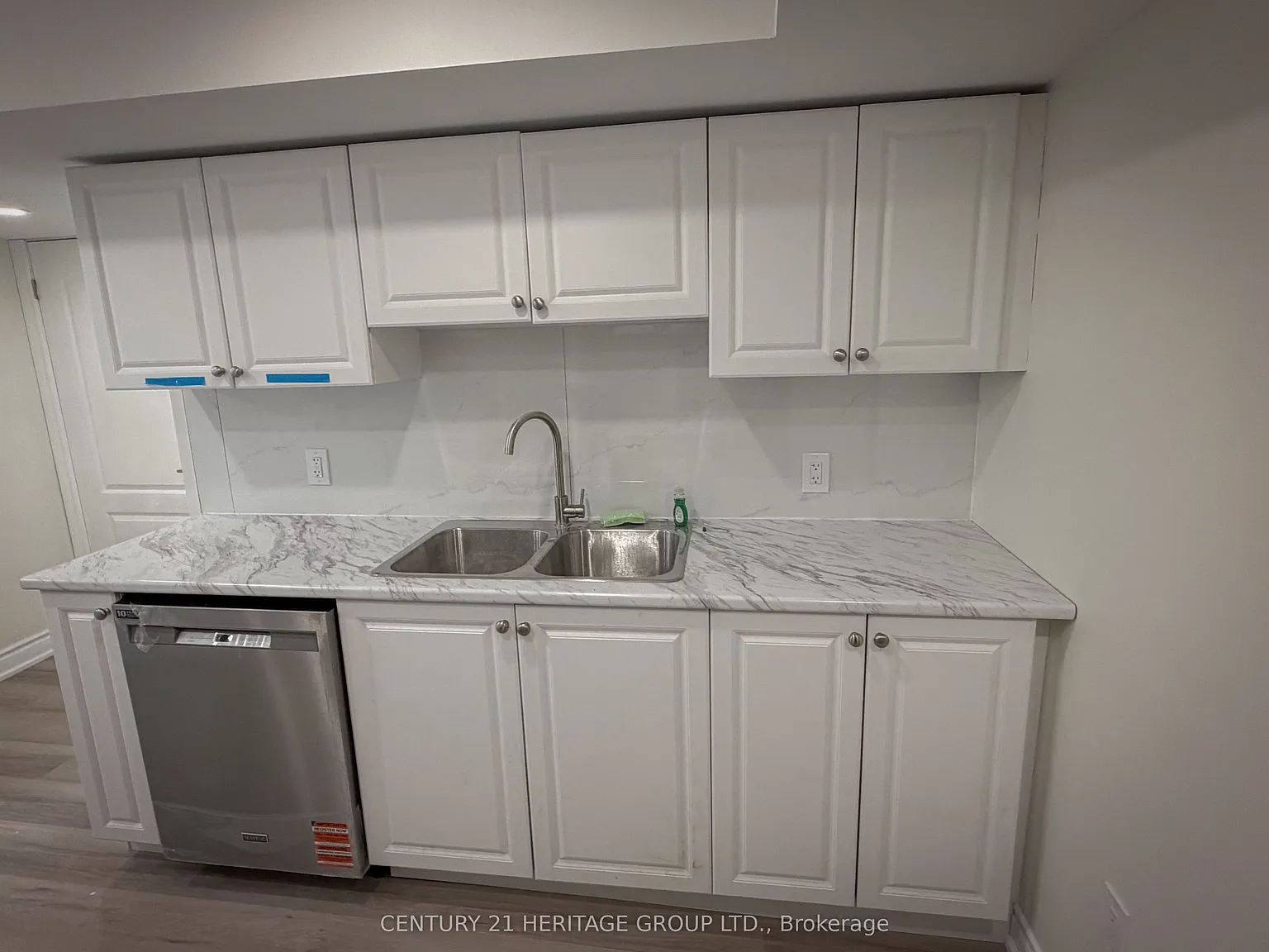 2 bed, $1,550 — Photo 3