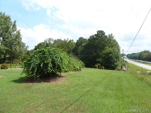 5th image of 3080 Charlotte Hwy