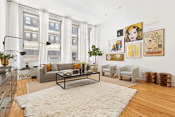 Sold by Compass | media 1