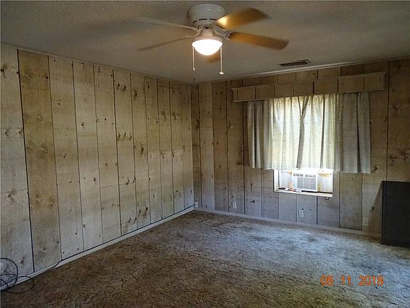 5th image of 150 NW Avenue G