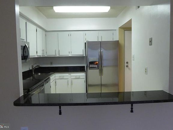 4th image of 2921 N Leisure World Blvd APT 319