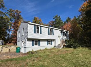 105 Whittier Dr, Fremont, NH 03044