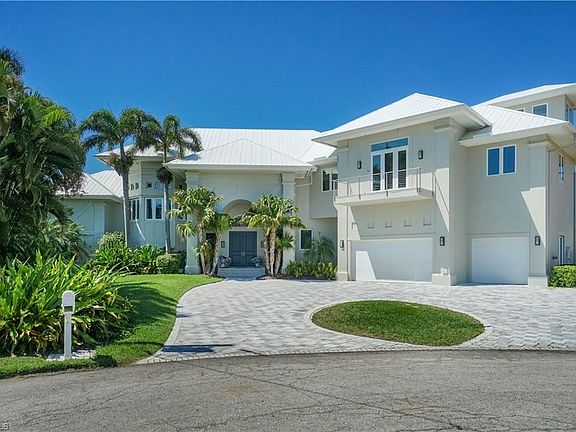 4th image of 771 Cypress Lake Cir
