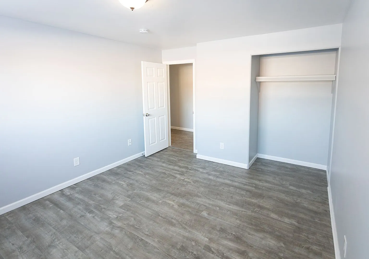 Welcome to 2917 Harwick Dr. Lansing MI 48917!! — Photo 4