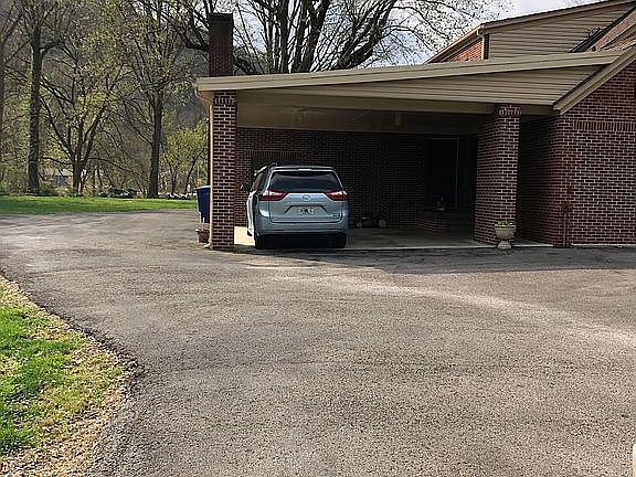 Carport