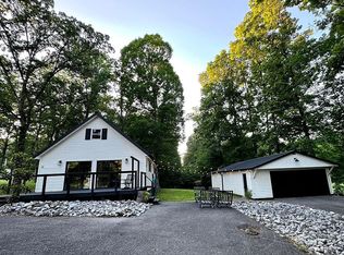 15 The Cove Ln, Gilbertsville, KY 42044