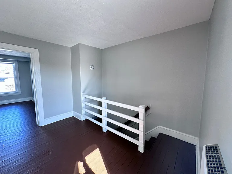 312 W North Street — Photo 21