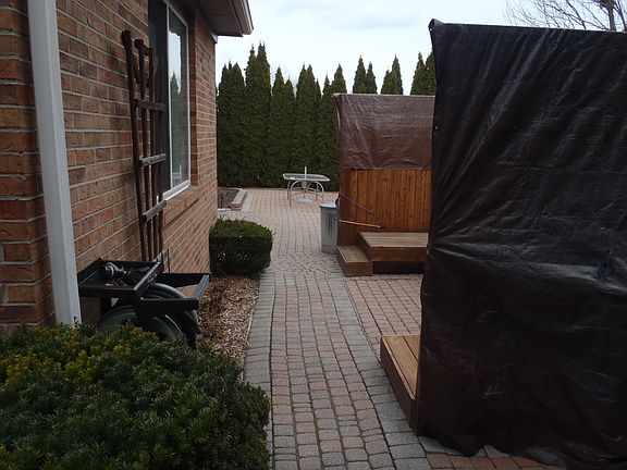 5th image of 39937 Woodale Way