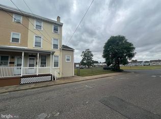 22 W 2nd St, Burlington, NJ 08016