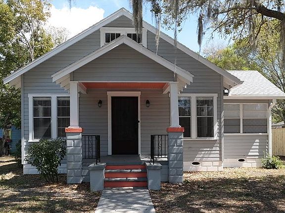 2nd image of 2526 Beach Blvd S