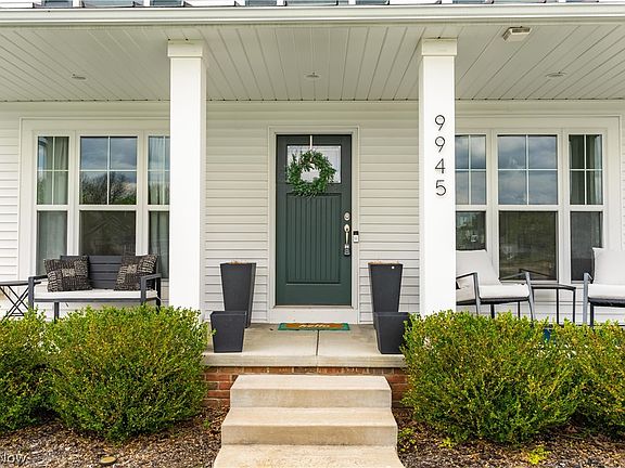 3rd image of 9945 Guardian Cir NW