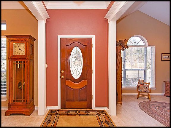 3rd image of 19651 Oakmeadow Cir